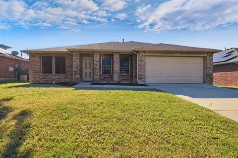 1015 Richmond Lane