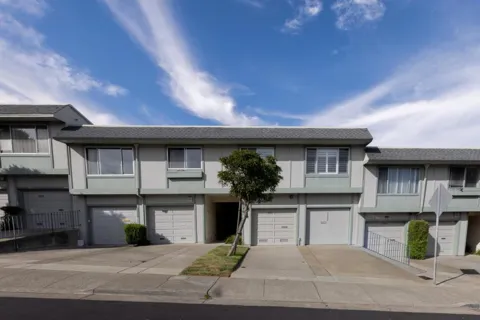 3774 Fairfax Way