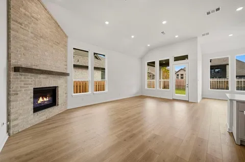 41715 Big Red Drive