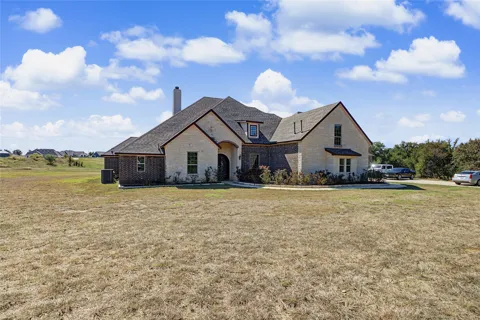 115 Chisum Drive