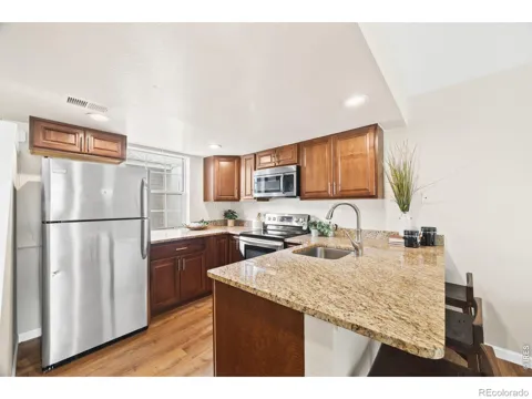 9433 Lou Drive