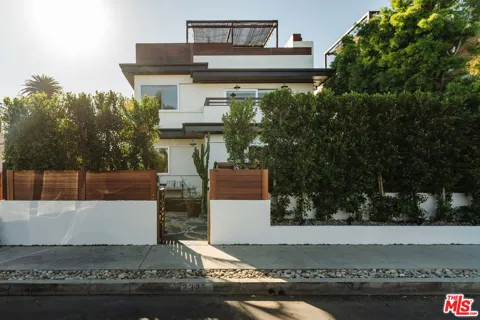 2325 McKinley Avenue