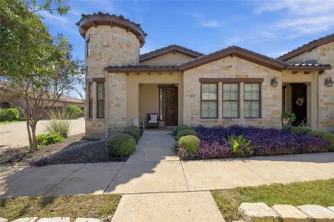 110 Lucia Circle #1