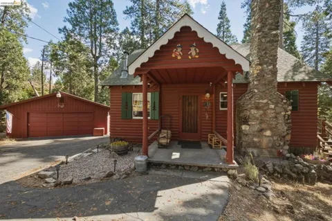 24381 Sierra Park Rd