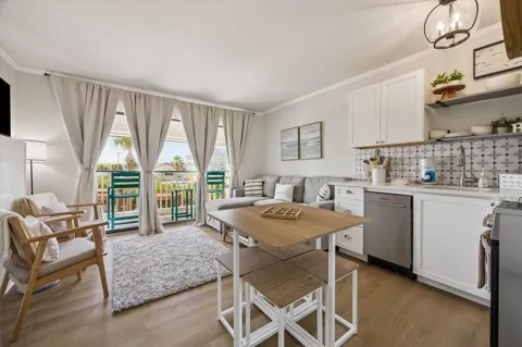 6102 Seawall Boulevard #190