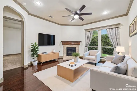 8421 La Fontaine Drive