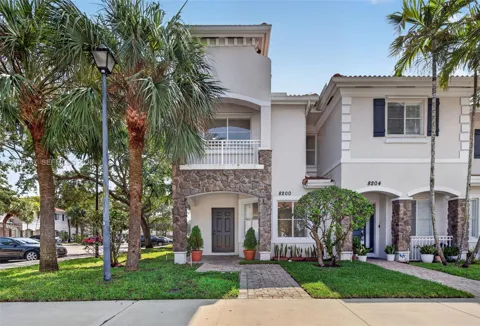 8200 SW 25th Ct #101