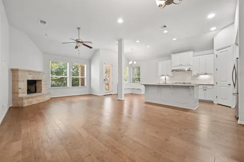 1712 Highland Ridge Road