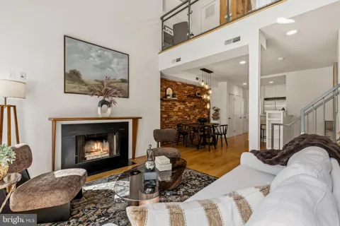 2023 KALORAMA ROAD NW #4