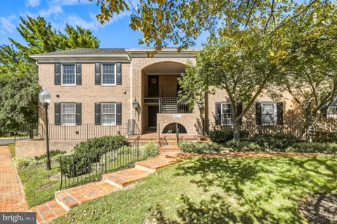 5700 BREWER HOUSE CIRCLE #202-11