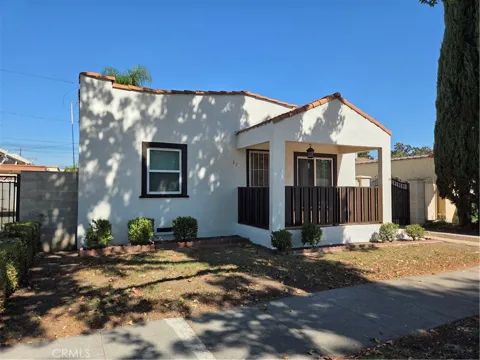 321 E Norwood