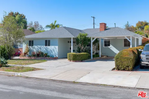 3157 Coolidge Avenue