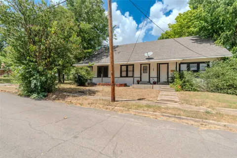 1410 Sycamore #1