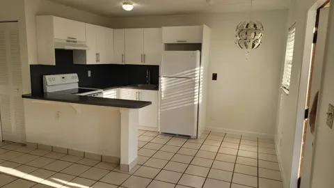 416 LAKESIDE DRIVE #128