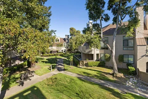 46 Pelican Lane