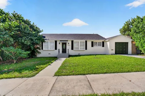 826 37TH STREET