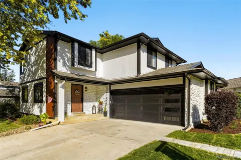 5756 S Lansing Court