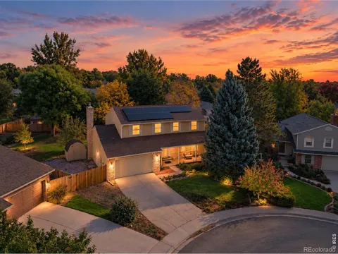 3200 Yellow Pine Court