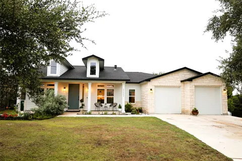 20602 Oak Ridge