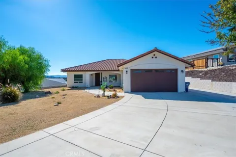 3415 Lakeside Village Drive