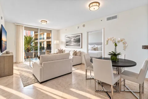 550 Okeechobee Boulevard #1207