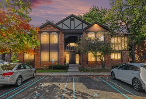 29233 Wellington Court #61