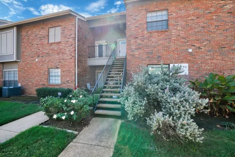 412 Pebble Way #251