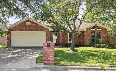5313 Trail Drive