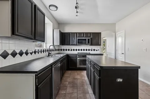 3601 Charleston Drive