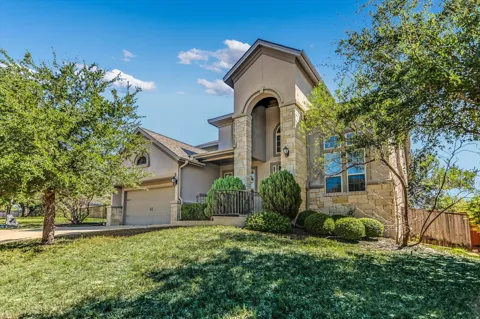 2112 Peoria Drive
