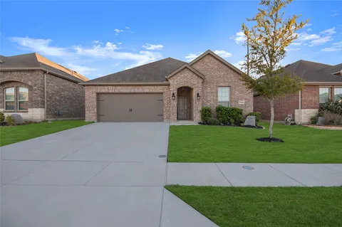 3102 Moccasin Lane