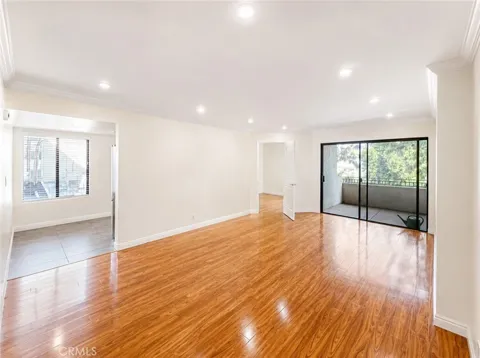5009 Woodman #202