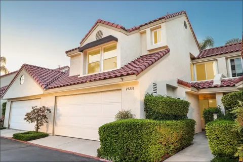 25231 Avenida Pacifica