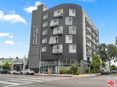 5550 W Pico Boulevard