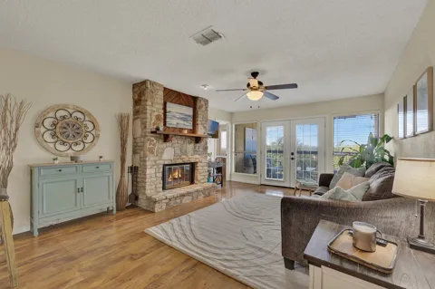 1226 Cougar Drive #12