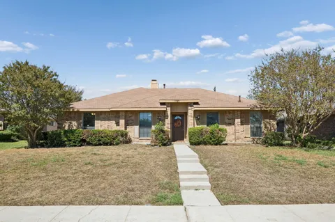 1721 Paxton Drive