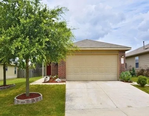 399 Old West Trail