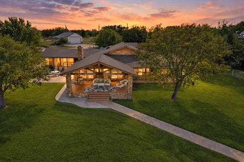 1004 Standing Cypress