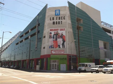1458 S San Pedro Street #216