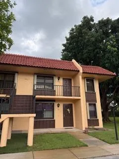 5939 FOREST HILL BOULEVARD #206