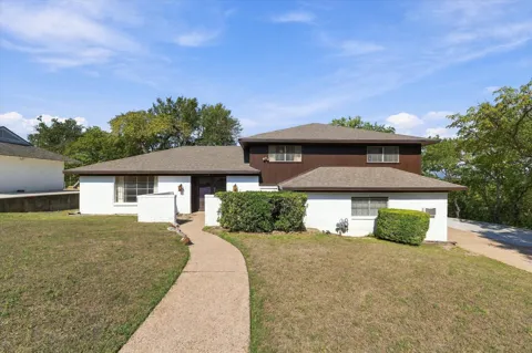 1140 Sierra Drive