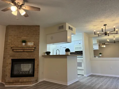 250 El Dorado Boulevard #142