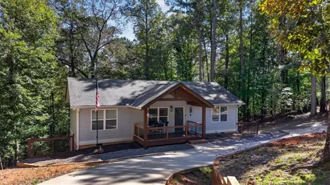 1485 NEWPORT DR