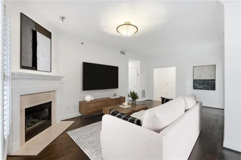 211 Colonial Homes Drive NW #2203