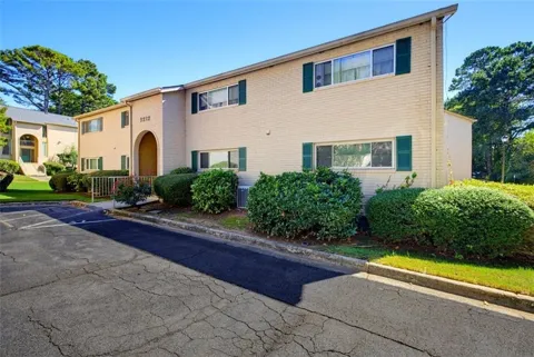 3212 Henderson Mill Road #2
