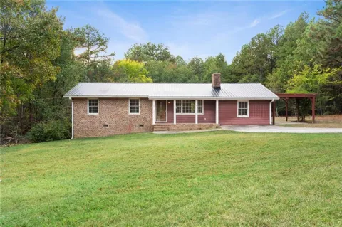 700 Terhune Road SE