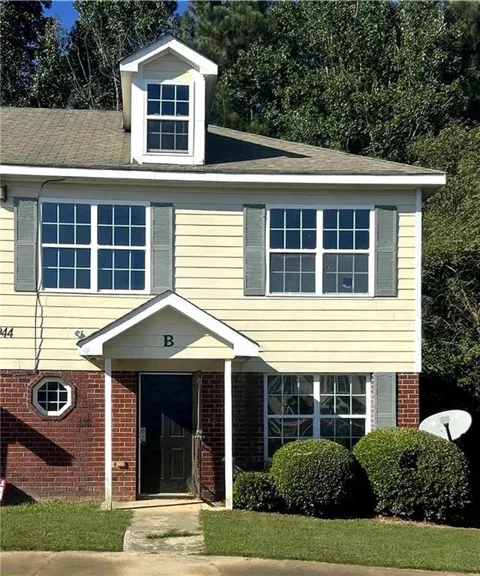 944 Old Mill Point #B