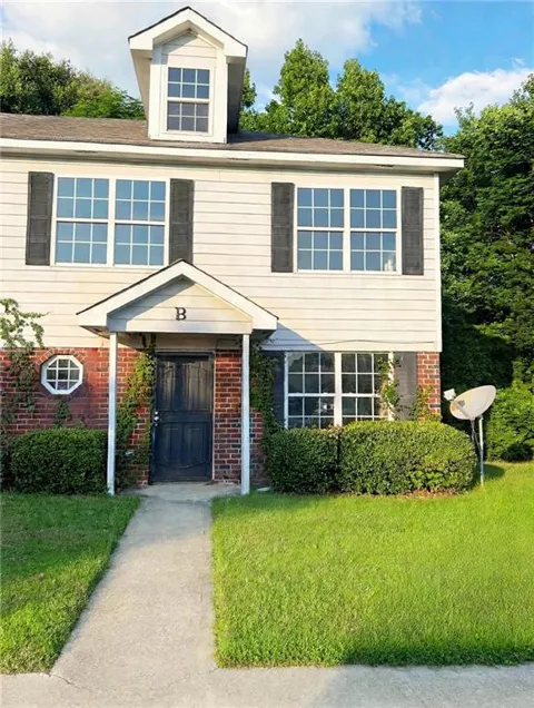 941 Old Mill Point #B