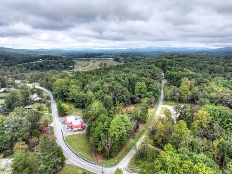 TR 2 Davis Road