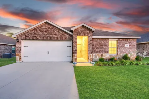 706 Heirloom Lane